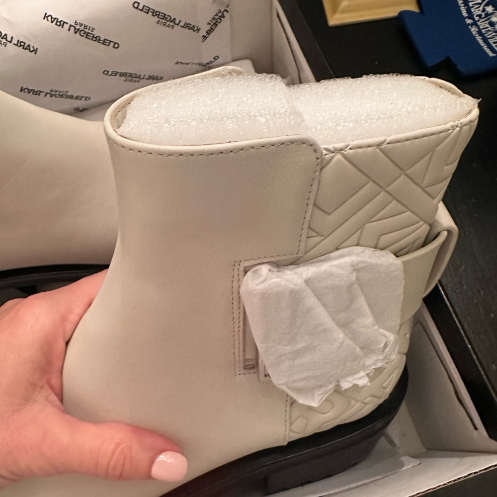 White Boots NIB ankle Karl Lagerfeld - Picture 6 of 9